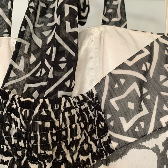 Chiffon Halter Maxi - Picture 7 of 8